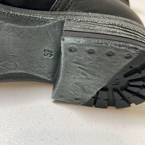 Eric Michael Dana Boots Shoes - Picture 4 of 6